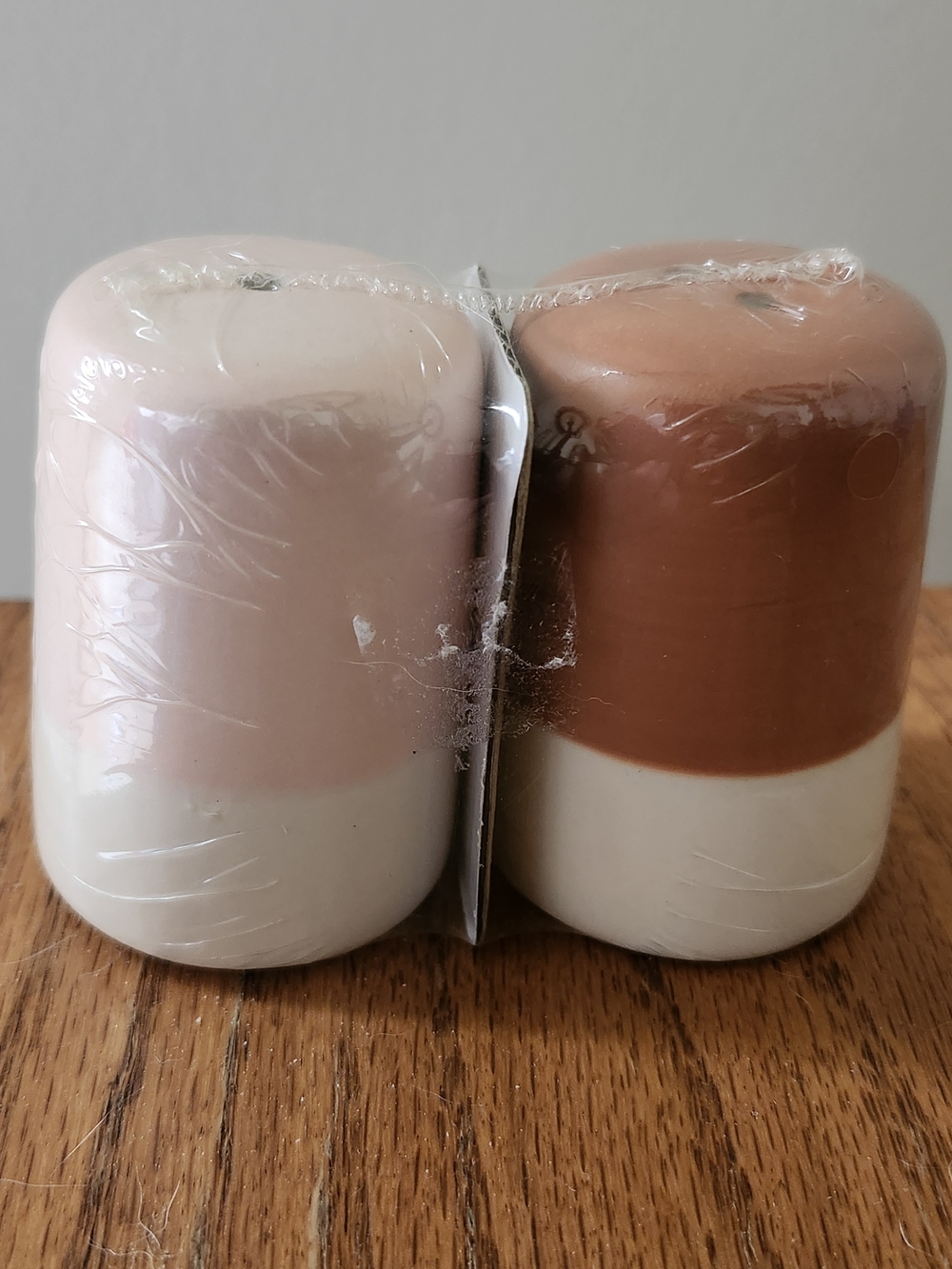 Two-Tone Ceramic Salt and Pepper Shakers - Pink & Brown